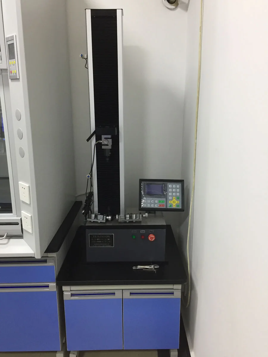 Vertical tensile testing machine